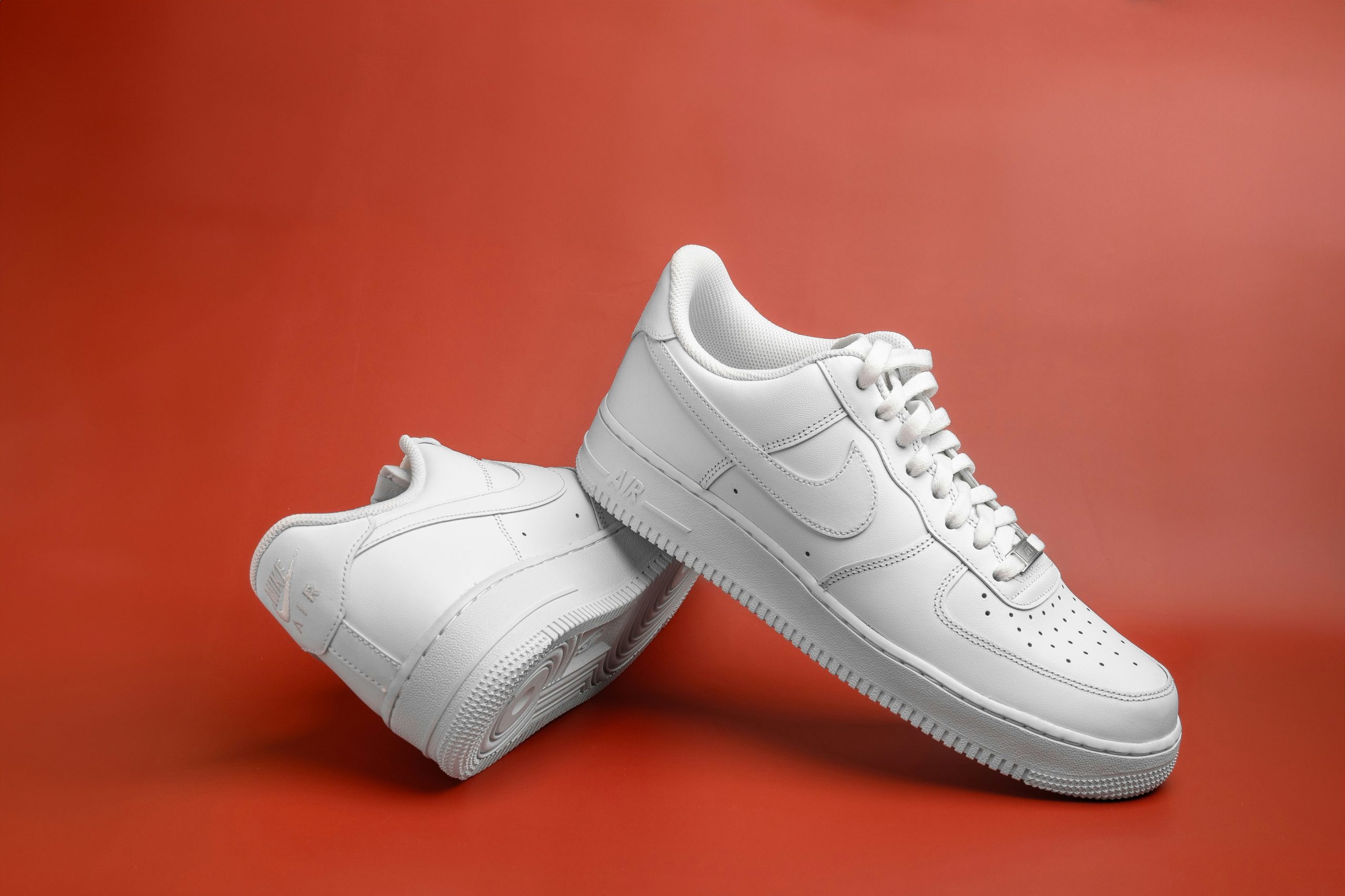 How to Clean White Shoes: A Complete Step-by-Step Guide